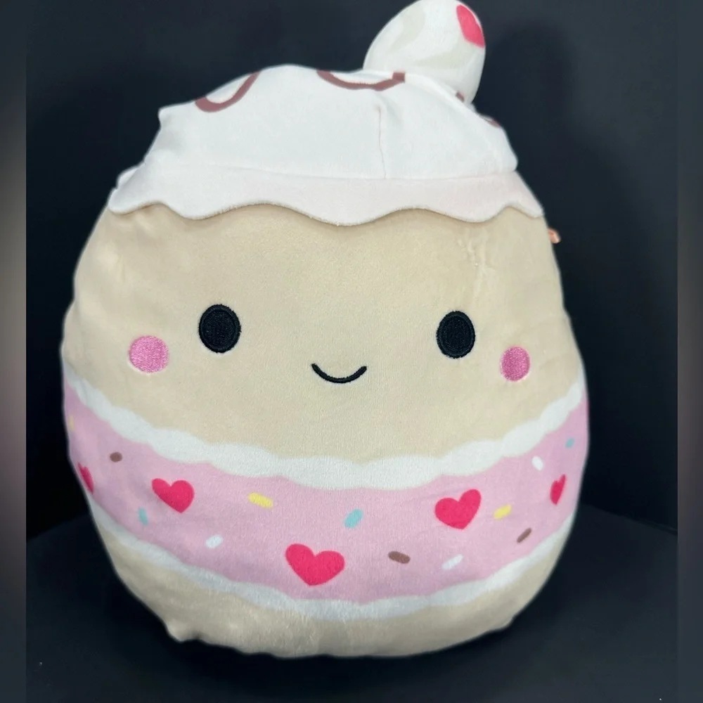 Squishmallows Tan and Cream Plush size 10” pre owned Exellent condition